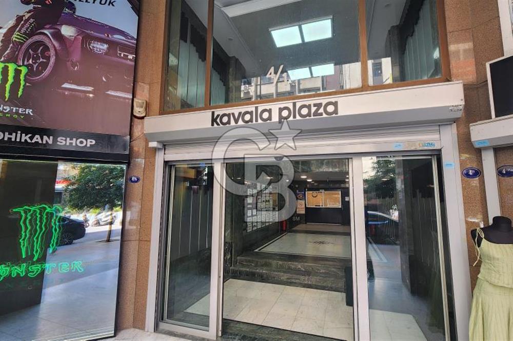 KAVALA PLAZA'DA KİRALIK FULL EŞYALI BÜRO-OFİS