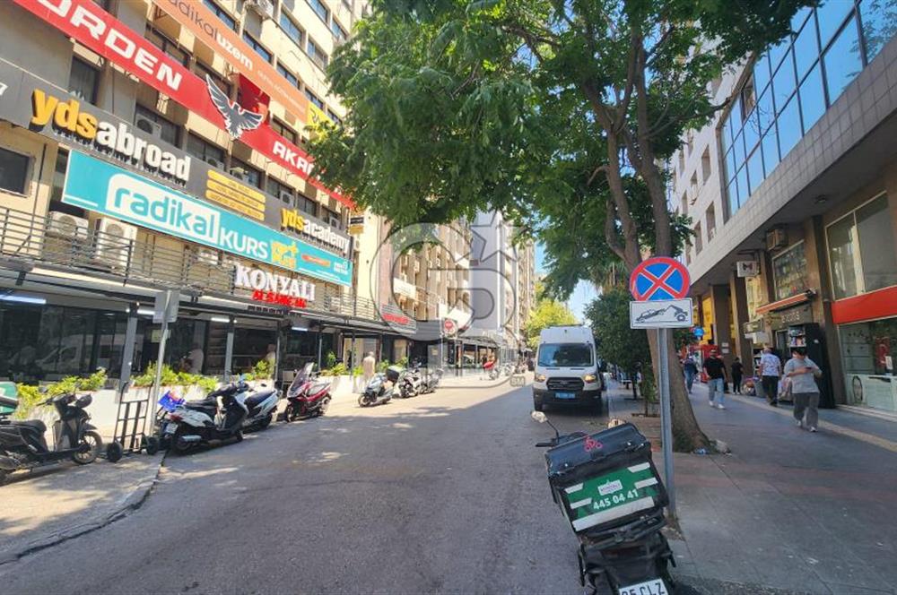 KAVALA PLAZA'DA KİRALIK FULL EŞYALI BÜRO-OFİS
