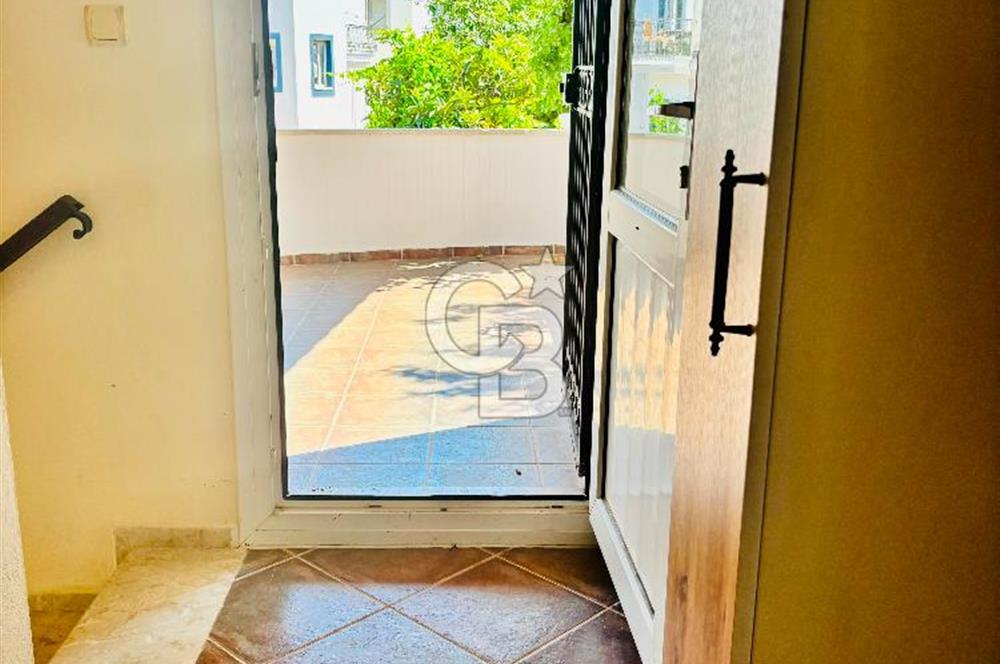 ORTAKENT MERKEZDE 1+1 ÜST KAT DAİRE