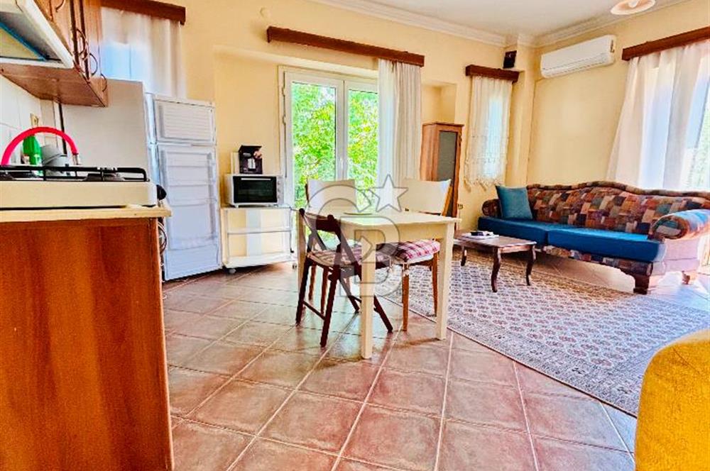ORTAKENT MERKEZDE 1+1 ÜST KAT DAİRE