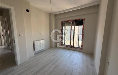 Bayraklı Manavkuyu'da Galen Hast. Karşısı Sıfır 2+1
