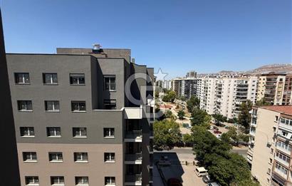 Bayraklı Manavkuyu'da Galen Hast. Karşısı Sıfır 2+1