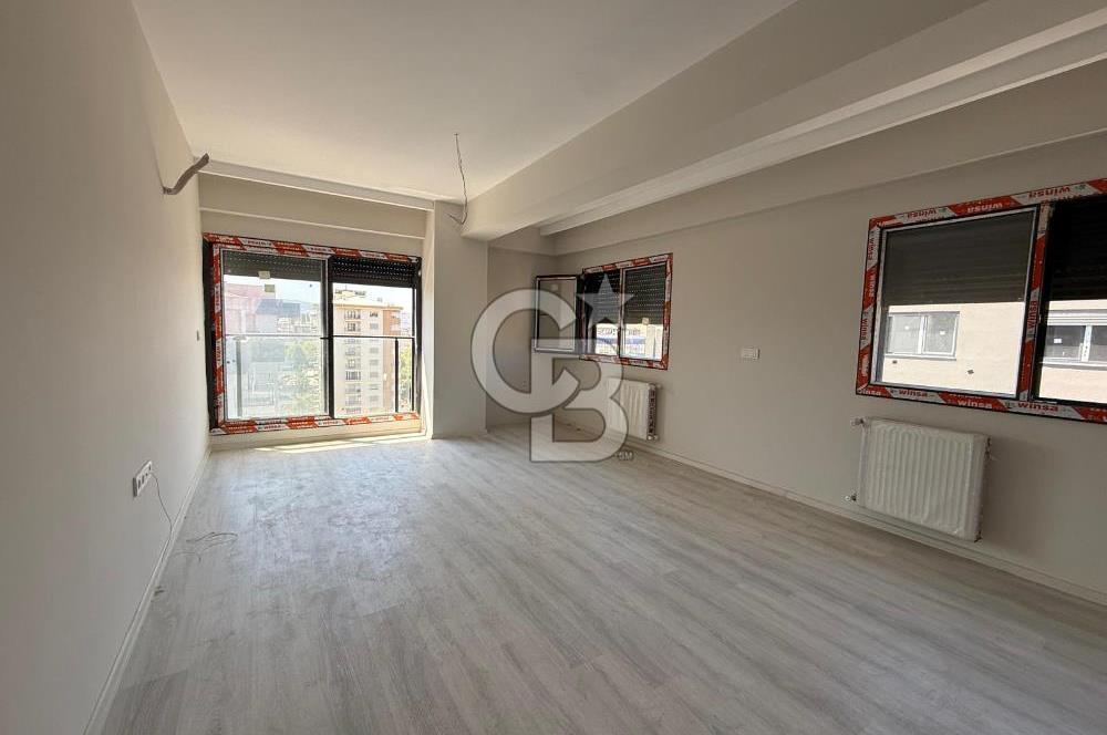 Bayraklı Manavkuyu'da Galen Hast. Karşısı Sıfır 2+1