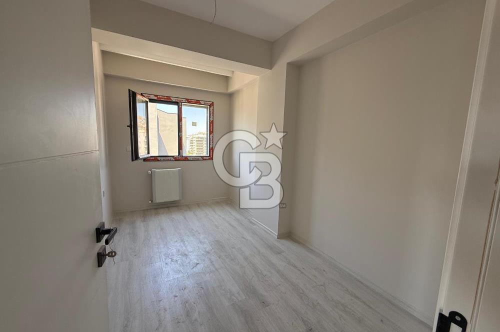 Bayraklı Manavkuyu'da Galen Hast. Karşısı Sıfır 2+1
