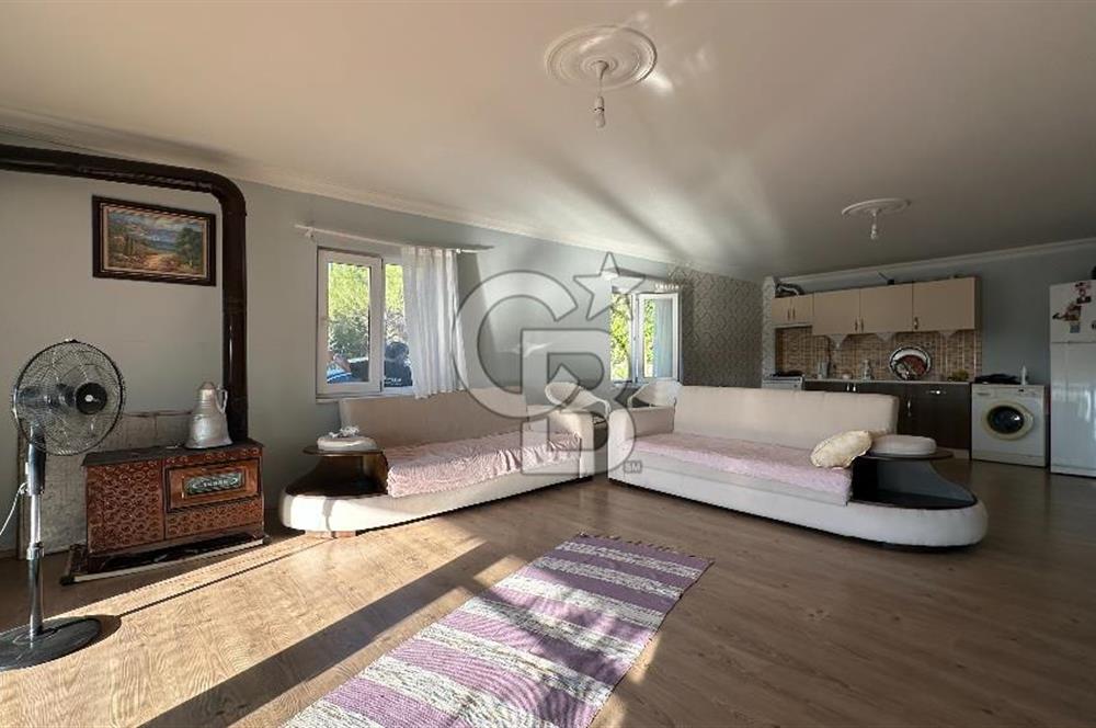 Gömeç'te Çiftlik Evi 2800 m2 Asfalt Yola Cephe