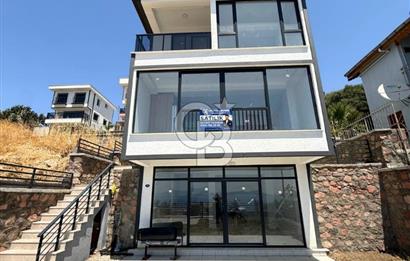 Çandarlı Eykoda'da Deniz Manzaralı Villa
