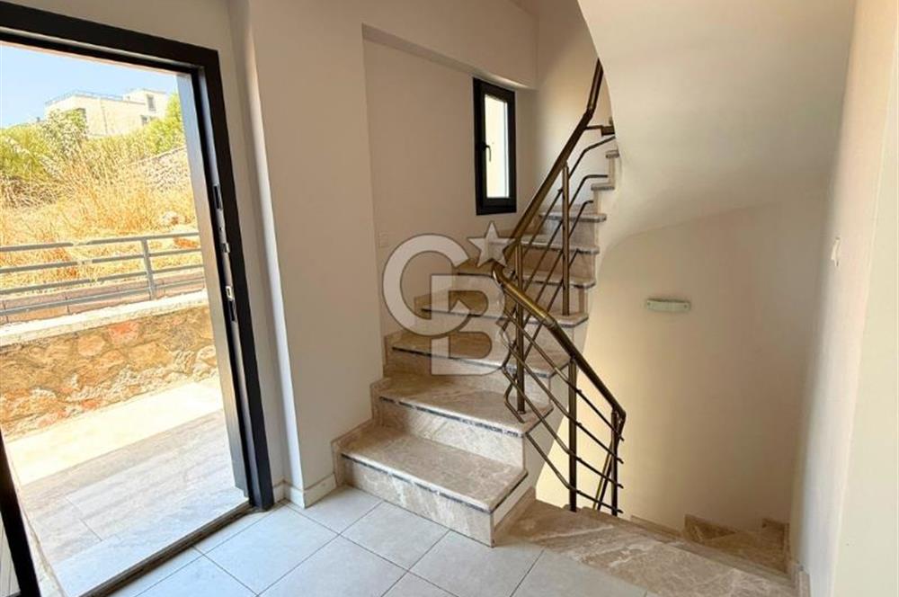Çandarlı Eykoda'da Deniz Manzaralı Villa