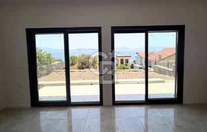 Panoramik Deniz Manzaralı Villa