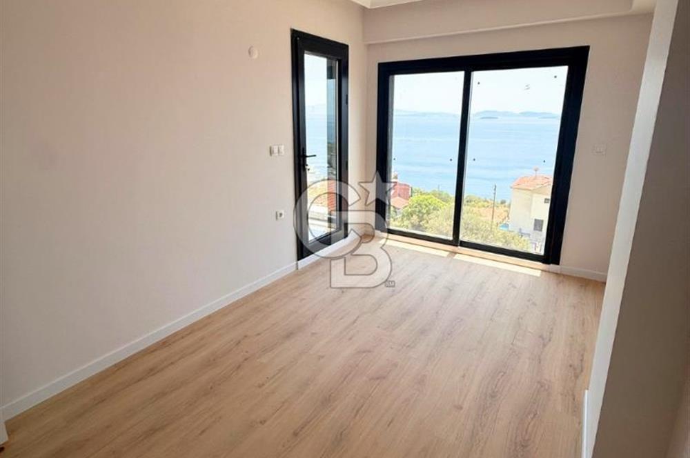 Panoramik Deniz Manzaralı Villa