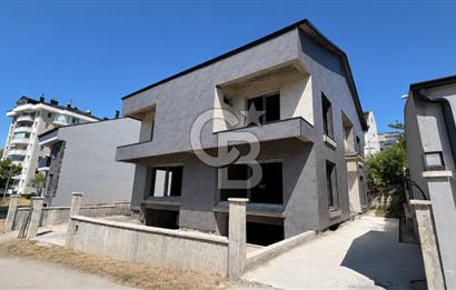 YAŞAMKENT MERKEZİ LOKASYONDA NATAMAM SATILIK KOMPLE BİNA