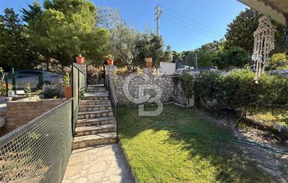 Karaburun mordoğan ayıbalığı koyunda eşsiz manzaralı villa