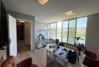 HALIC MANZARALI VE TERASLI! PLAZADA SATILIK PRESTIJLI OFIS - 2 - 363893