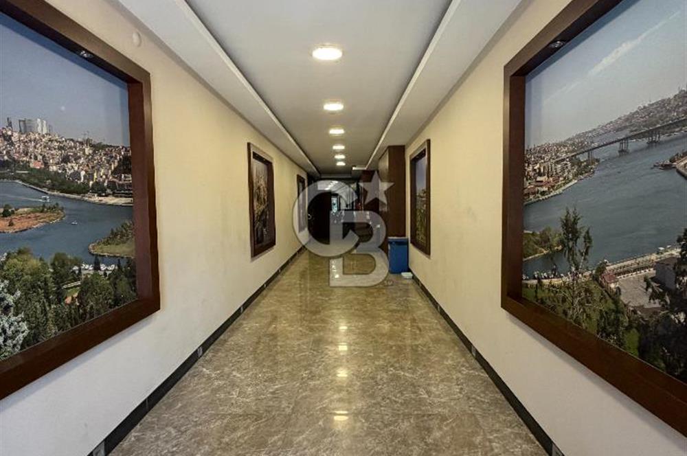 HALIC MANZARALI VE TERASLI! PLAZADA SATILIK PRESTIJLI OFIS