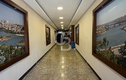HALIC MANZARALI VE TERASLI! PLAZADA SATILIK PRESTIJLI OFIS
