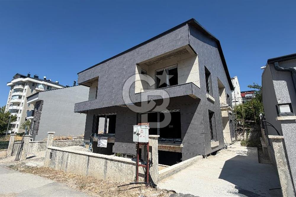 YAŞAMKENT MERKEZİ LOKASYONDA NATAMAM SATILIK KOMPLE BİNA