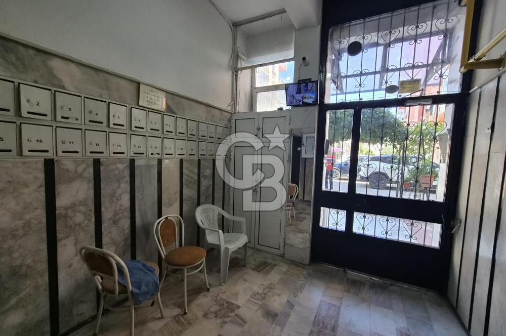 İZMİR BAYRAKLI MANSUROĞLU MAH.'DE 3+1 SATILIK DAİRE
