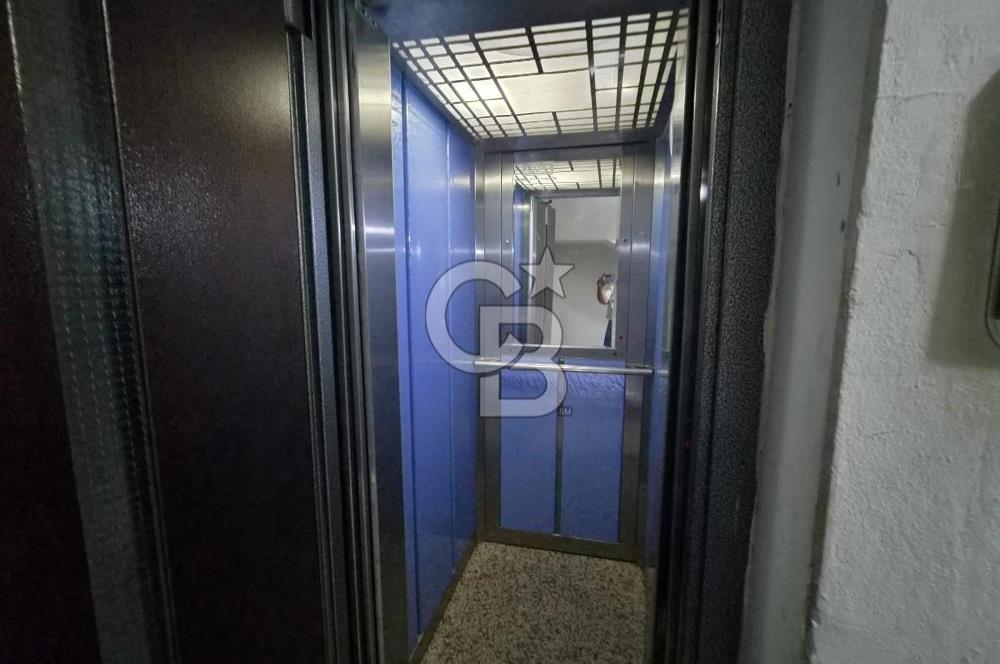 İZMİR BAYRAKLI MANSUROĞLU MAH.'DE 3+1 SATILIK DAİRE