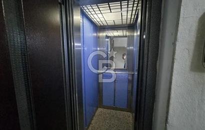 İZMİR BAYRAKLI MANSUROĞLU MAH.'DE 3+1 SATILIK DAİRE