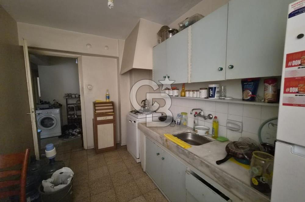 İZMİR BAYRAKLI MANSUROĞLU MAH.'DE 3+1 SATILIK DAİRE