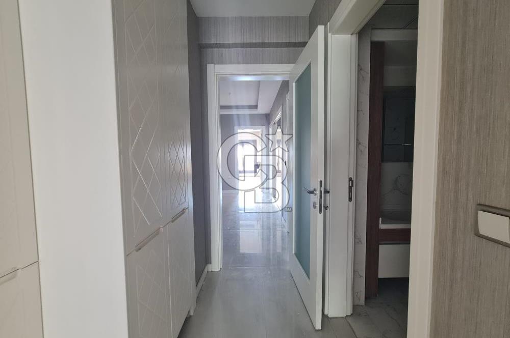 CB DEN MEVA MERAM DA SATILIK 4+1 LÜKS DAİRE