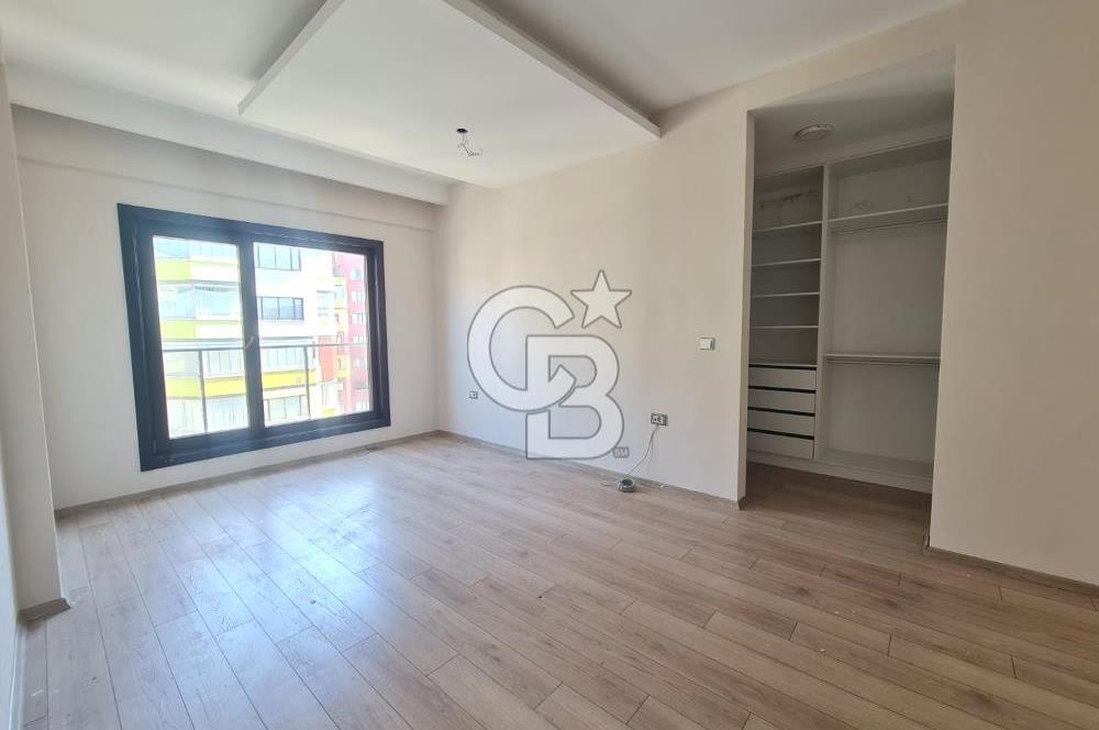 CB DEN MEVA MERAM DA SATILIK 4+1 LÜKS DAİRE