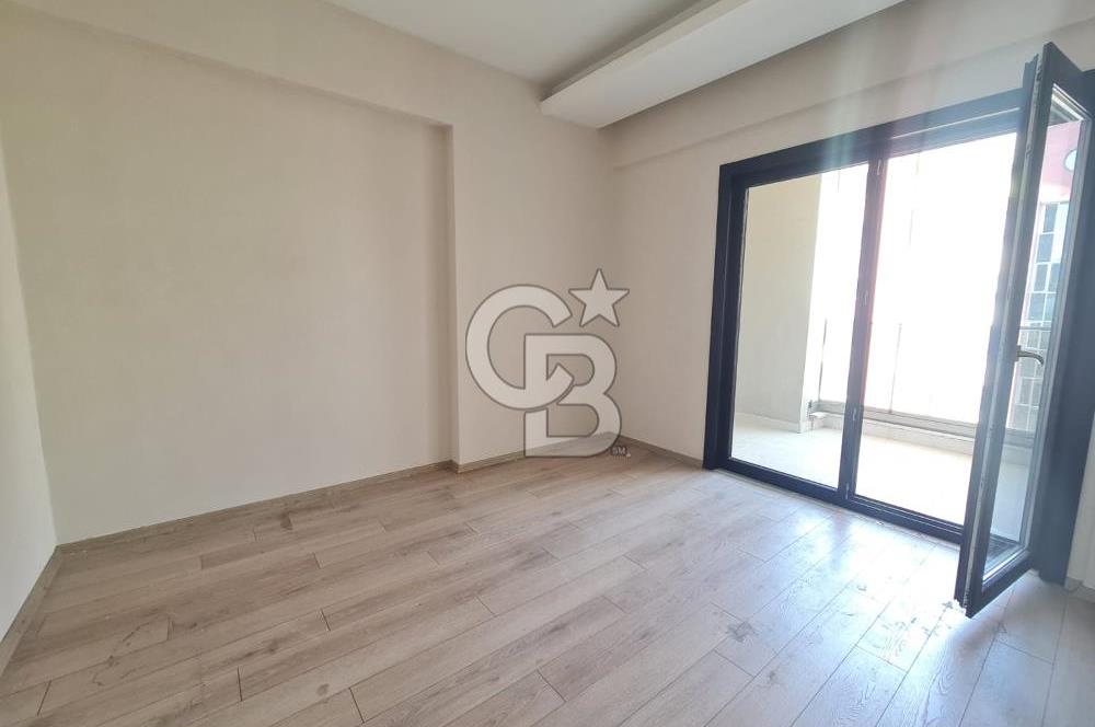 CB DEN MEVA MERAM DA SATILIK 4+1 LÜKS DAİRE