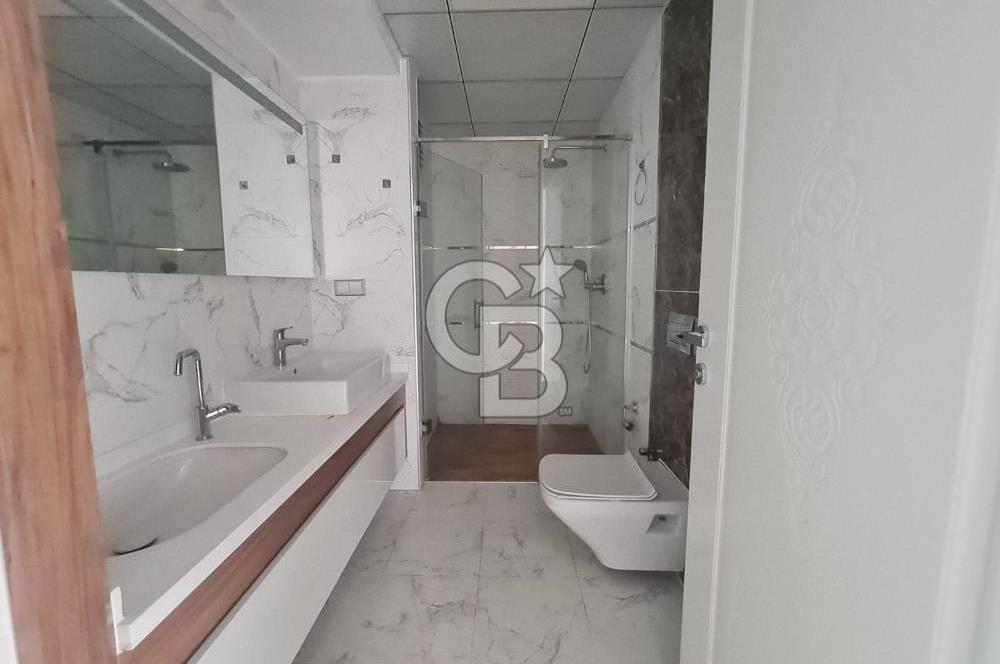 CB DEN MEVA MERAM DA SATILIK 4+1 LÜKS DAİRE