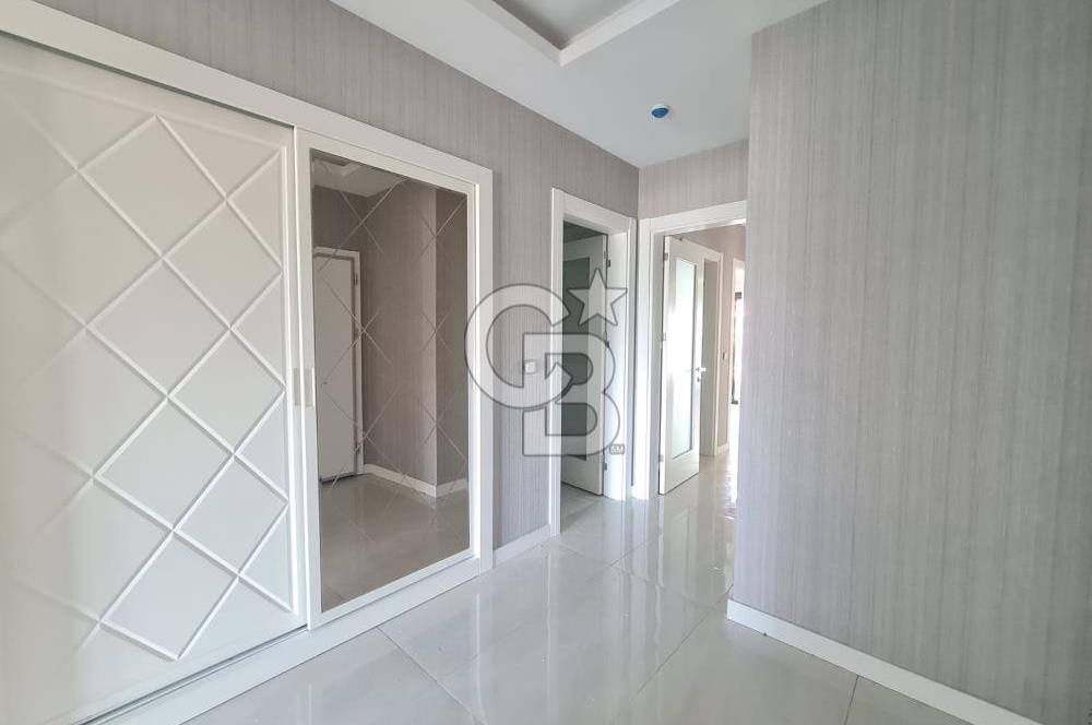 CB DEN MEVA MERAM DA SATILIK 4+1 LÜKS DAİRE