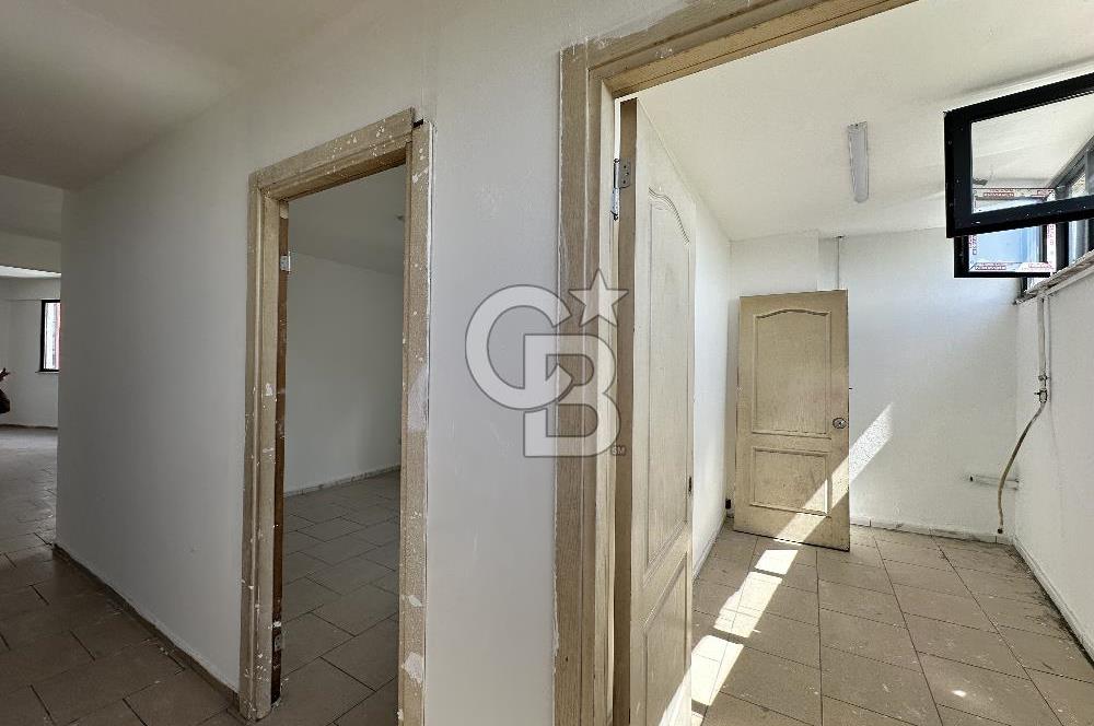 ÇAĞLAYAN ADLİYESİNE 500 M / KOMPLE KAT / 243 M2-PRESTİJLİ BİNA