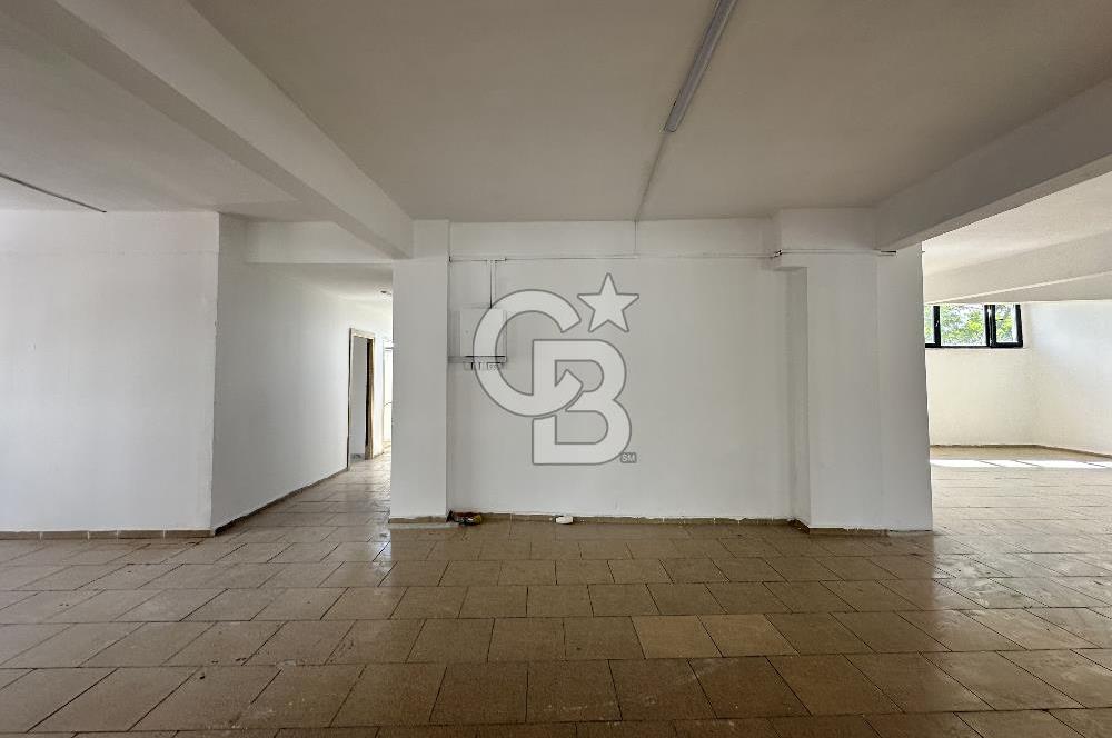 ÇAĞLAYAN ADLİYESİNE 500 M / KOMPLE KAT / 243 M2-PRESTİJLİ BİNA