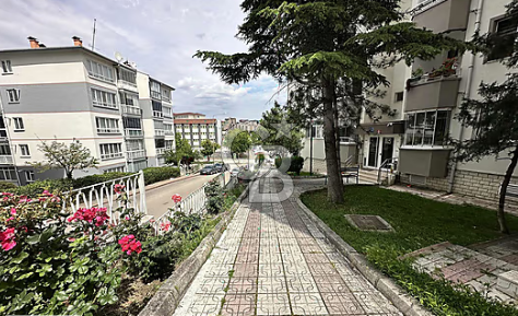 BATIKENT UMUT YOLU SİTESİNDE MERKEZİ KONUMDA KÖK TAPU DAİRE