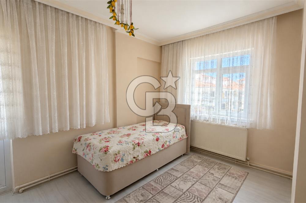 SİNCAN YENİKENT FEVZİ ÇAKMAK CADDE ÜZERİ SATILIK GENİŞ 3+1 DAİRE