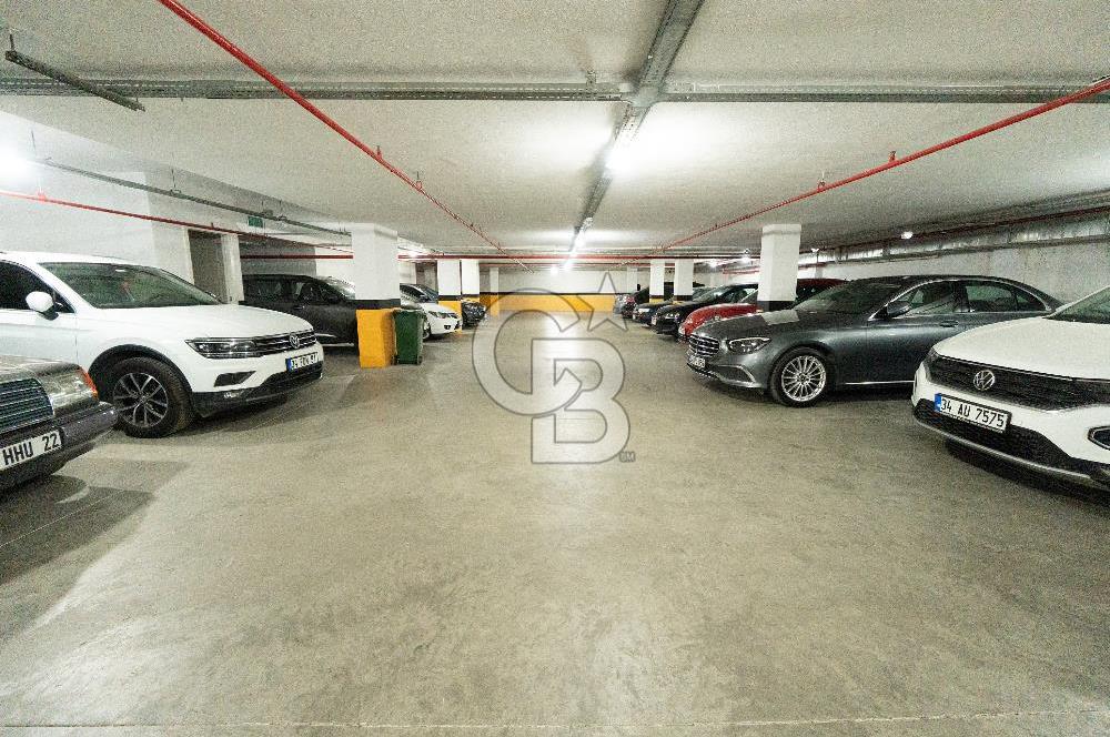 KIZILTOPRAKTA BAĞDAT CADDESİNE YAKIN OTOPARKLI FERAH 2+1
