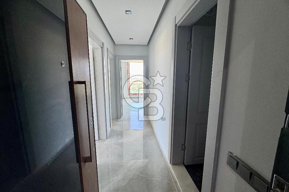 Altınkum’da Havuzlu Site içinde Kiralık 2+1 Daire 