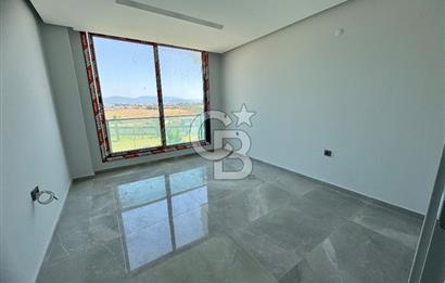 Altınkum’da Havuzlu Site içinde Kiralık 2+1 Daire 