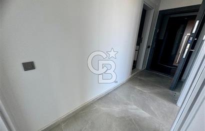 Altınkum’da Havuzlu Site içinde Kiralık 2+1 Daire 