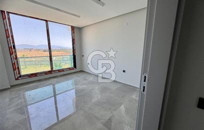 Altınkum’da Havuzlu Site içinde Kiralık 2+1 Daire 