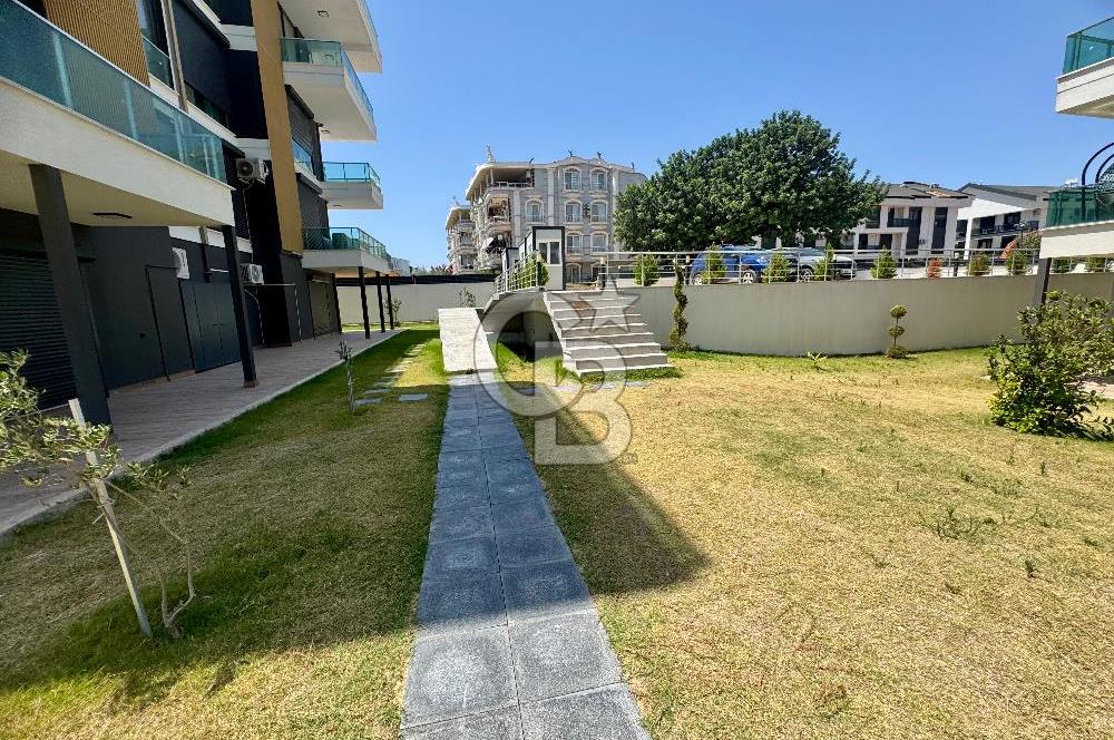 Altınkum’da Havuzlu Site içinde Kiralık 2+1 Daire 