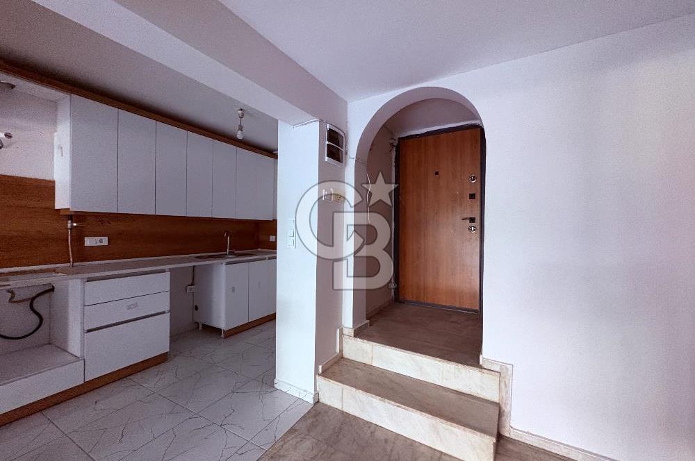 Karşıyaka Nergiz Bahçeli Açık Mutfak Kiralık 2+1