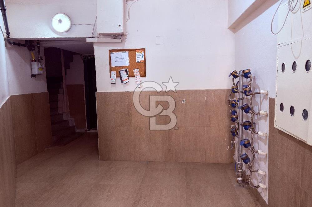 Karşıyaka Nergiz Bahçeli Açık Mutfak Kiralık 2+1
