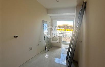 Barbaros Mahallesinde Satılık 2+1 Ferah Güney Cephe Net 80 m2