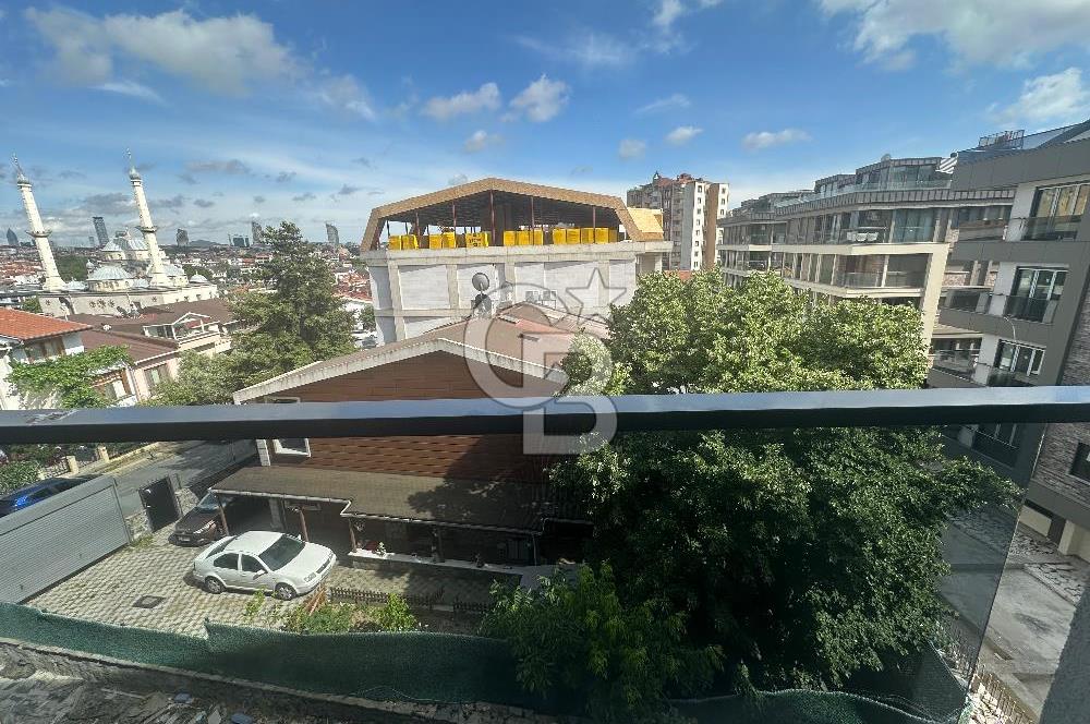 Barbaros Mahallesinde Satılık 2+1 Ferah Güney Cephe Net 80 m2
