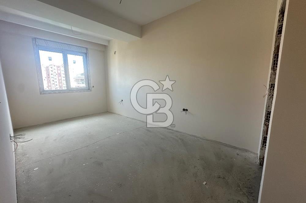 Barbaros Mahallesinde Satılık 2+1 Ferah Güney Cephe Net 80 m2