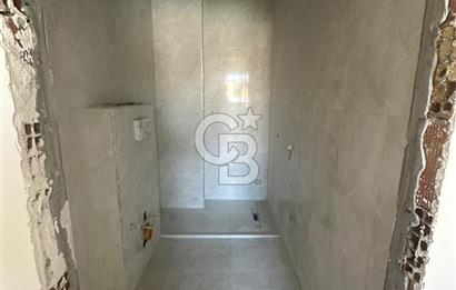 Barbaros Mahallesinde Satılık 2+1 Ferah Güney Cephe Net 80 m2