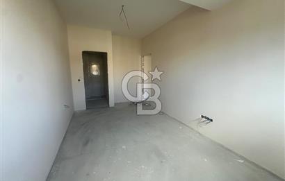 Barbaros Mahallesinde Satılık 2+1 Ferah Güney Cephe Net 80 m2