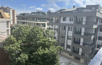 Barbaros Mahallesinde Satılık 2+1 Ferah Güney Cephe Net 80 m2