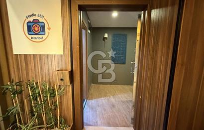 Haliç Manzaralı ve Teraslı! Plazada Dubleks Satılık Ofis