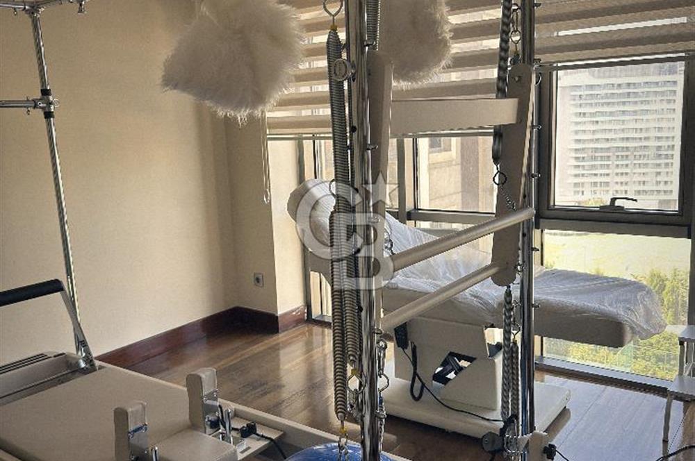 Ataşehir Uphill Kuleler'de Devren Kiralık Muayenehaneye Uygun