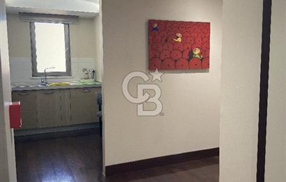Ataşehir Uphill Kuleler'de Devren Kiralık Muayenehaneye Uygun