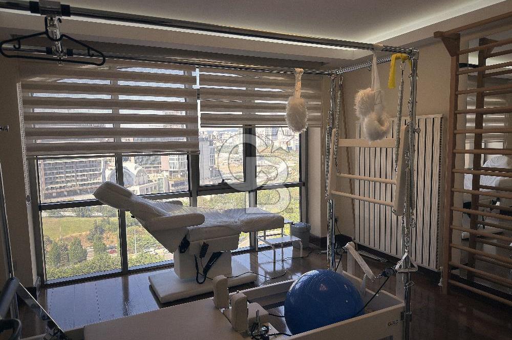 Ataşehir Uphill Kuleler'de Devren Kiralık Muayenehaneye Uygun